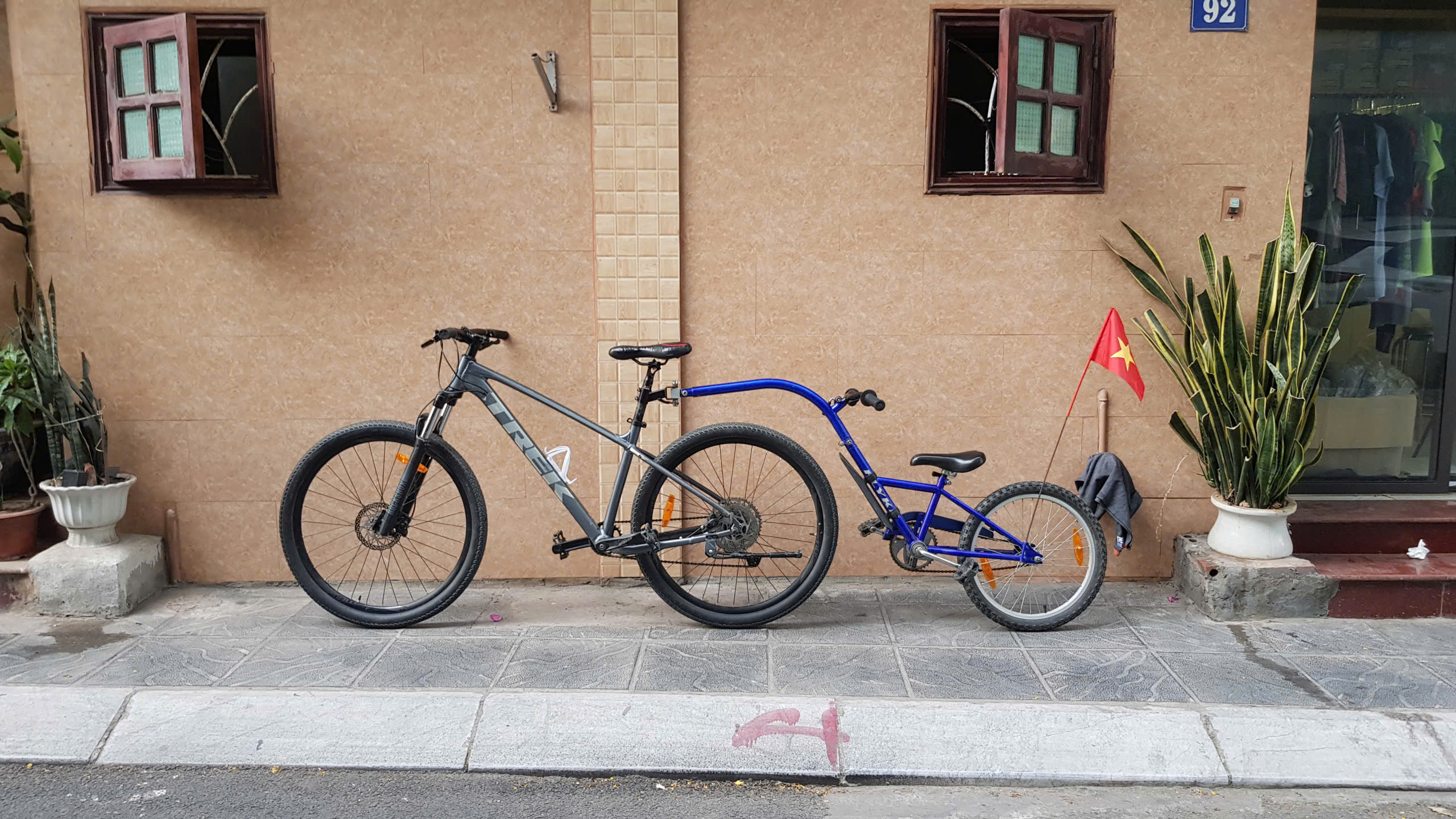 Xe đạp kéo theo Bike Plus